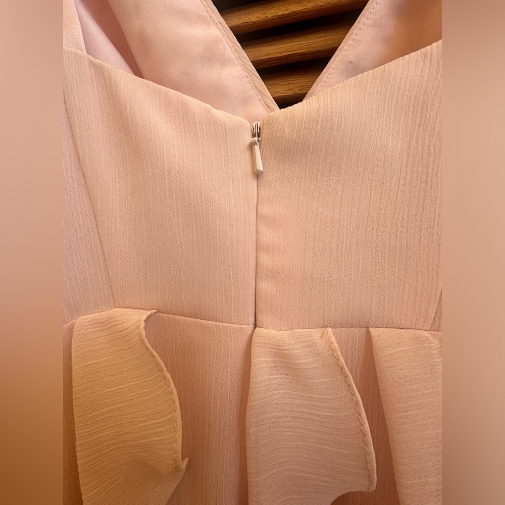 White By Vera Wang brand new with tags blush pink size 2 gown with satin belt - Picture 8 of 11